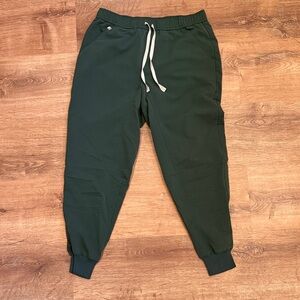 Figs Men’s M Short Moss Tansen Jogger Scrub Pants™